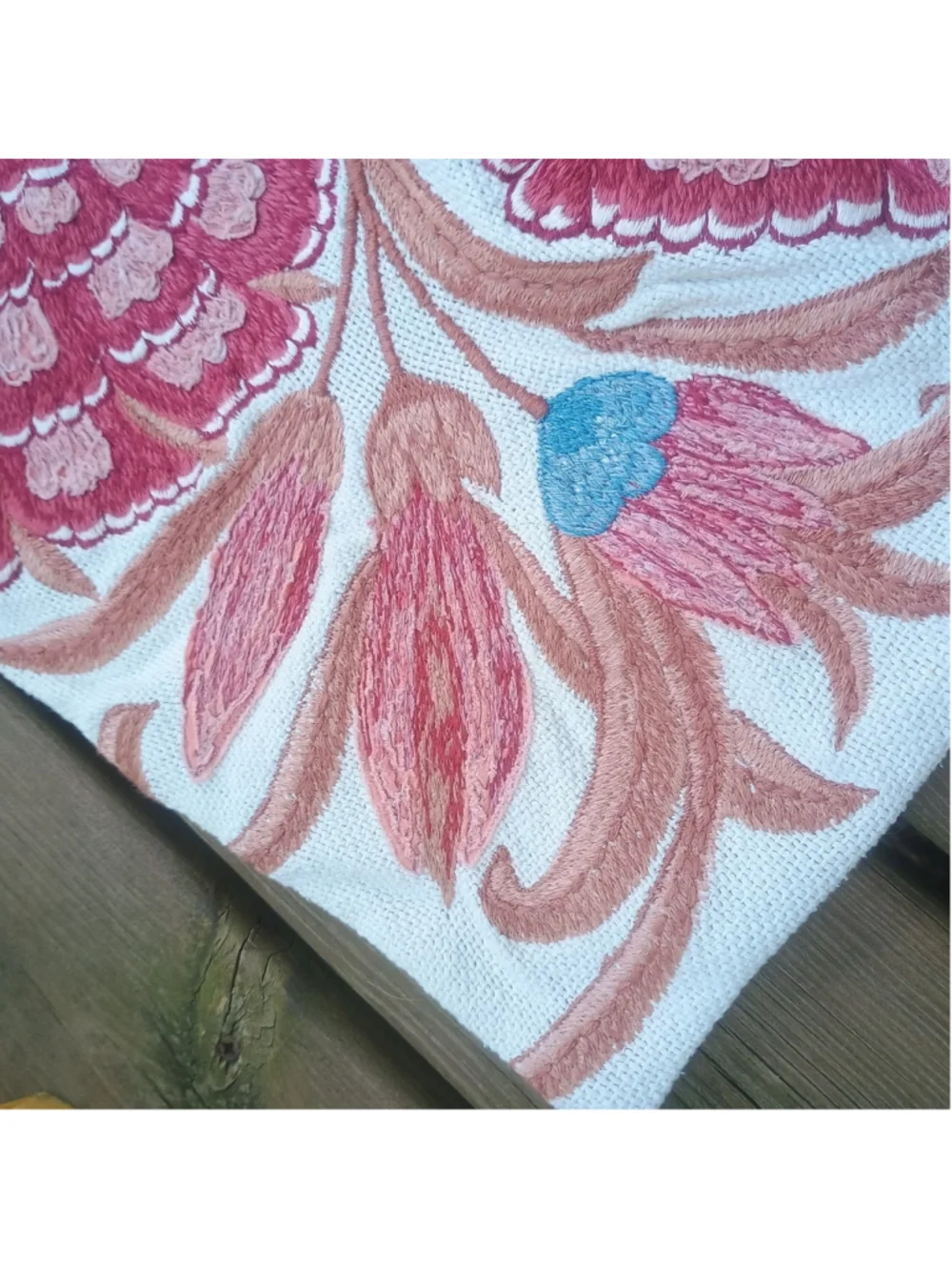 Set Of Frontgate Alize Decor Pillow Covers Floral Applique 20